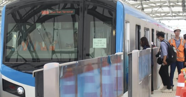 TP.HCM: Metro số 1 lại gặp sự cố dừng tàu vì mưa